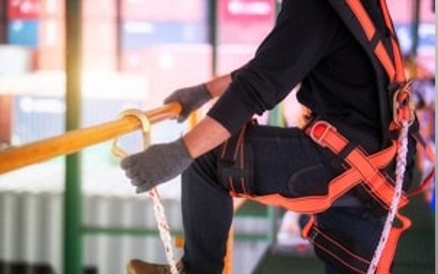 Hướng dẫn sử dụng bộ phương tiện bảo vệ cá nhân phòng tránh rơi ngã