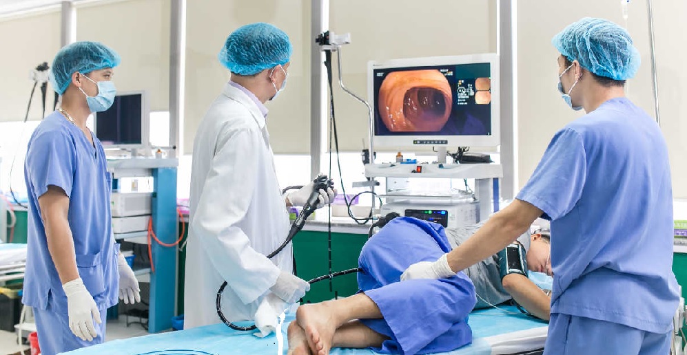 Quần vải không dệt dùng cho bệnh nhân làm nội soi